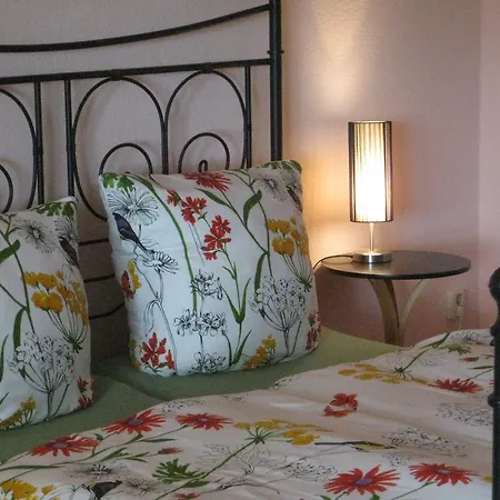 Landpension Oderbruch Guest house Neuwustrow